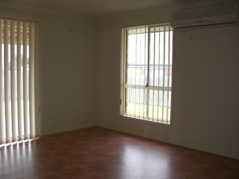 298 Ramsay Street, Middle Ridge QLD 4350