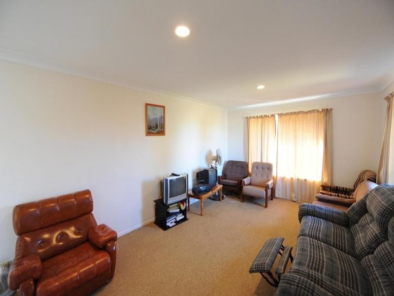 Kearneys Spring QLD 4350