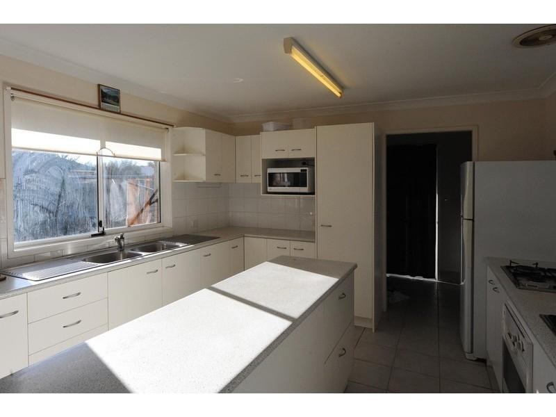 Kearneys Spring QLD 4350