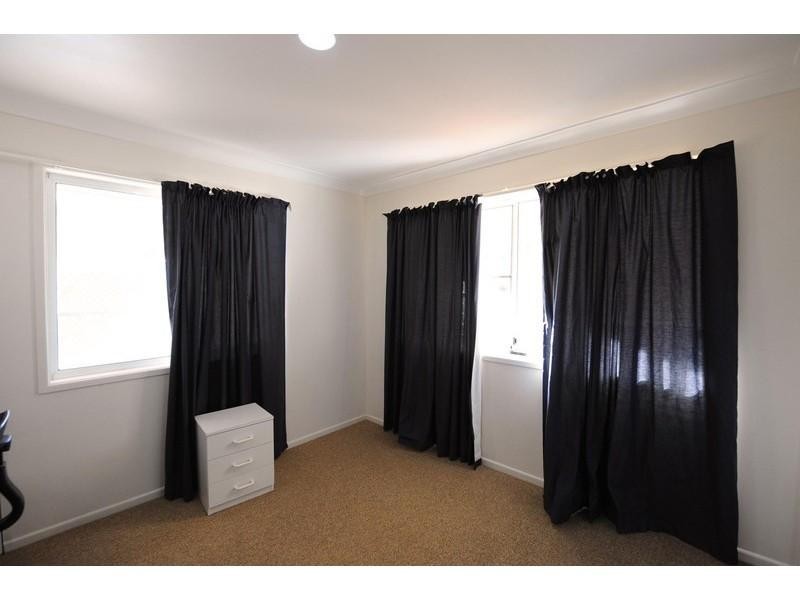 Kearneys Spring QLD 4350