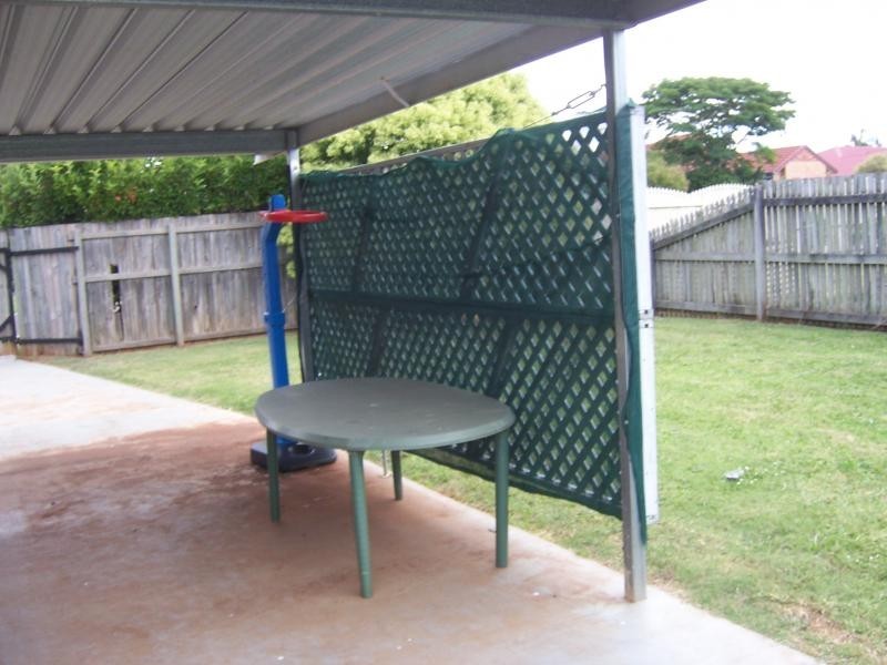 Kearneys Spring QLD 4350