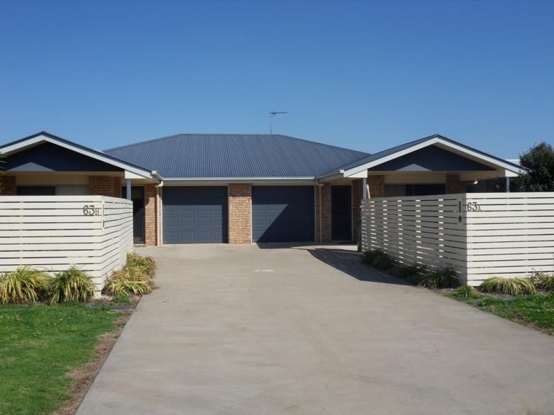 Kearneys Spring QLD 4350