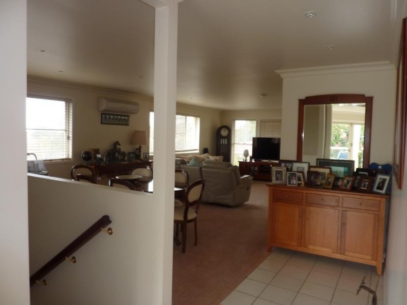 Mount Lofty QLD 4350