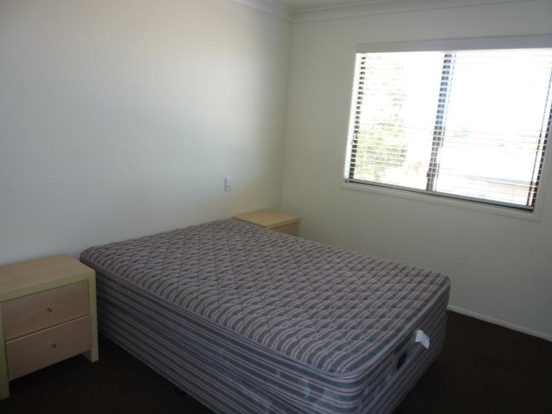 12/1 Uniplaza Court, Kearneys Spring QLD 4350