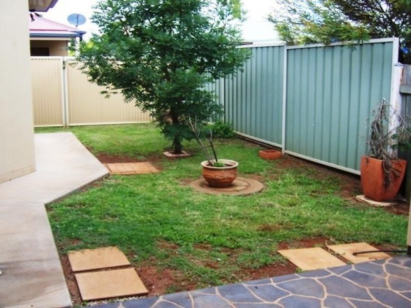 Kearneys Spring QLD 4350