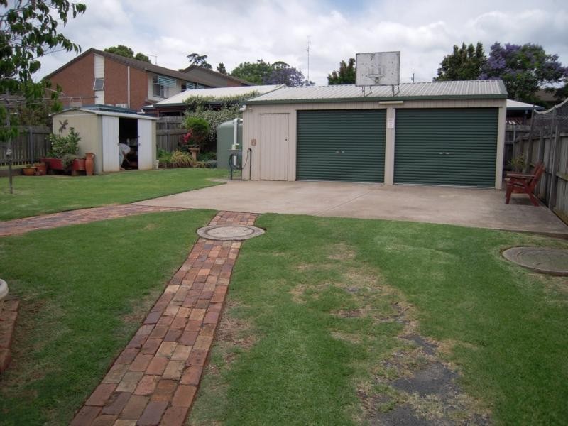 10a Atkinson Street, South Toowoomba QLD 4350