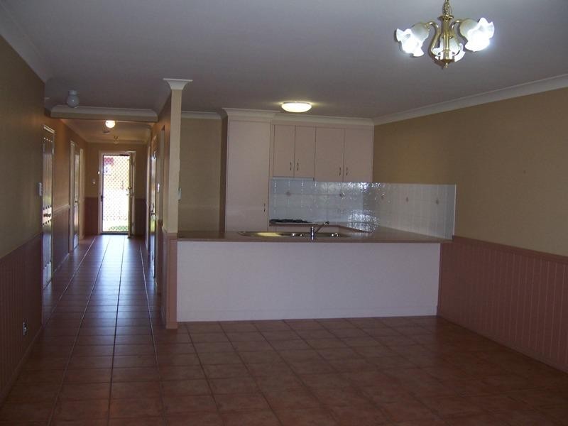 Kearneys Spring QLD 4350