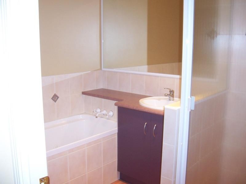 Kearneys Spring QLD 4350