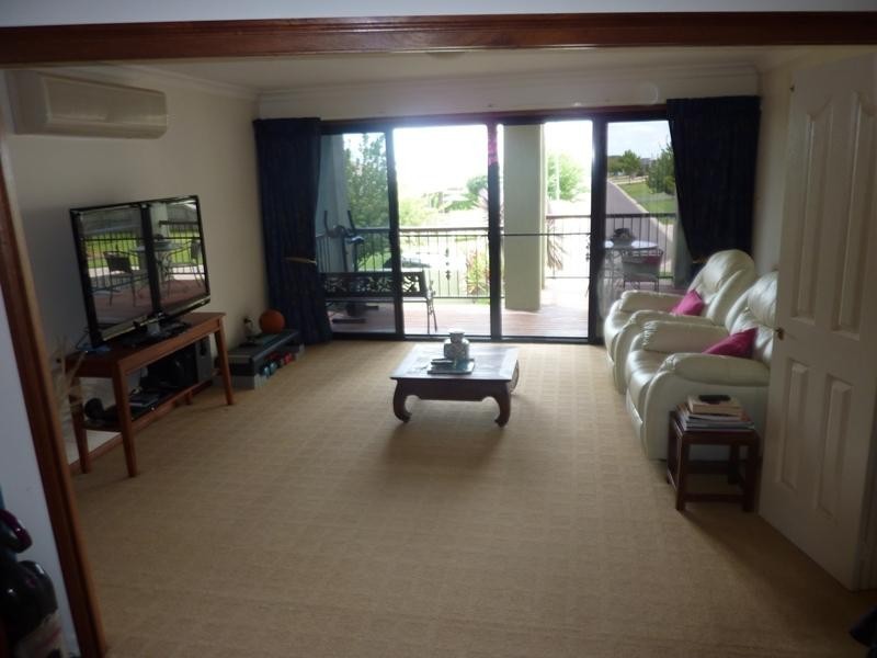 36 Fadden Crescent, Middle Ridge QLD 4350