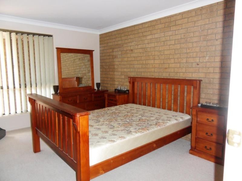 Kearneys Spring QLD 4350