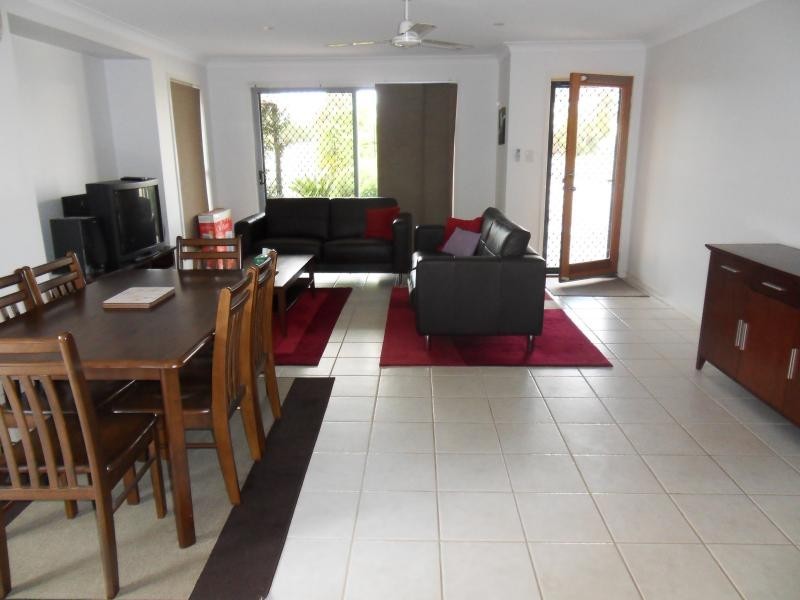 Kearneys Spring QLD 4350