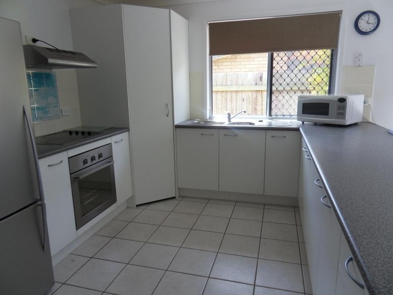 Kearneys Spring QLD 4350