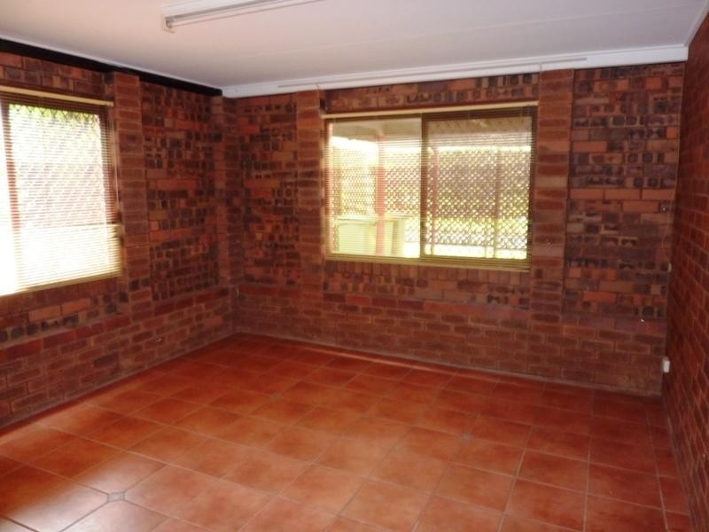 4 Aberdeen Street, Rangeville QLD 4350