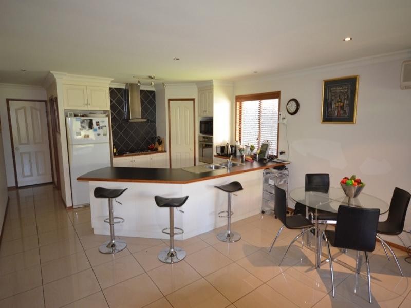 36 Fadden Crescent, Middle Ridge QLD 4350