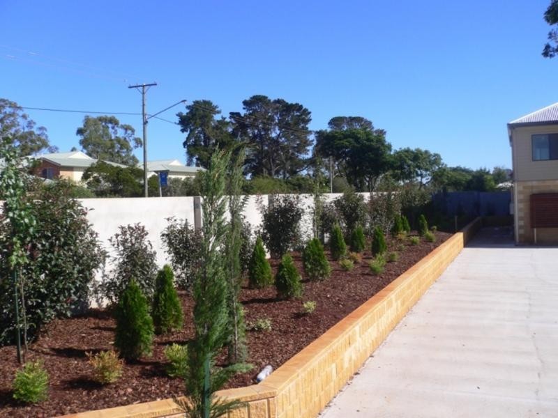 Kearneys Spring QLD 4350