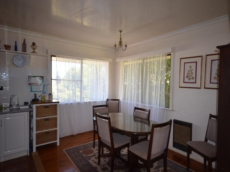 Kearneys Spring QLD 4350