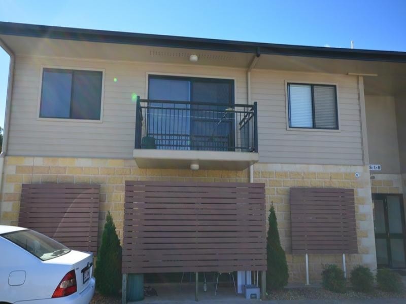8/1-3 Uniplaza Court, Kearneys Spring QLD 4350