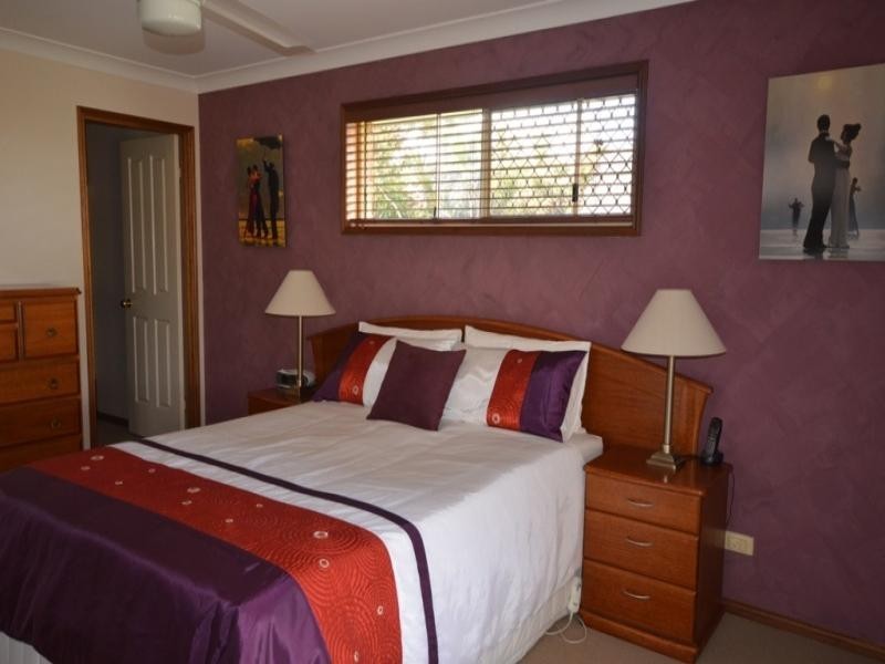 Kearneys Spring QLD 4350