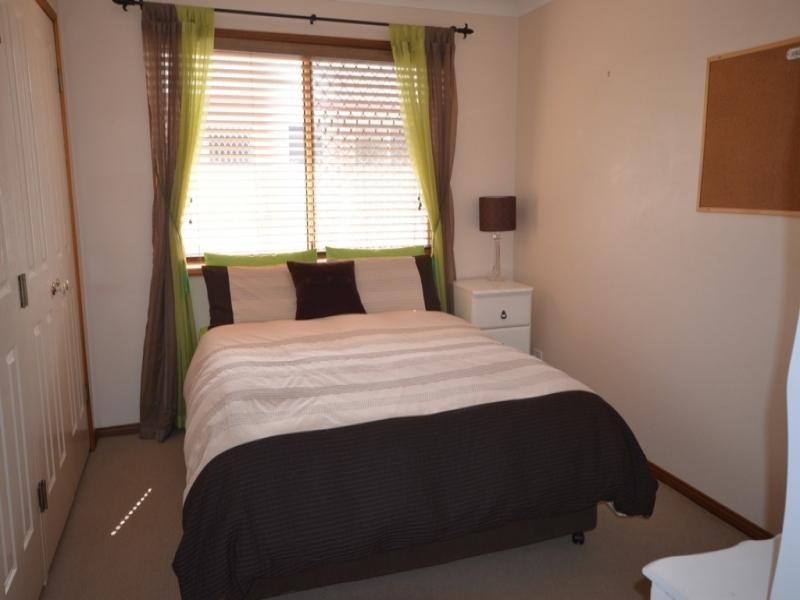 Kearneys Spring QLD 4350