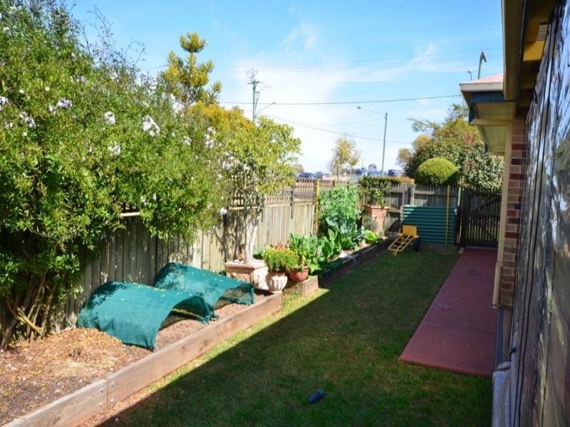 Kearneys Spring QLD 4350