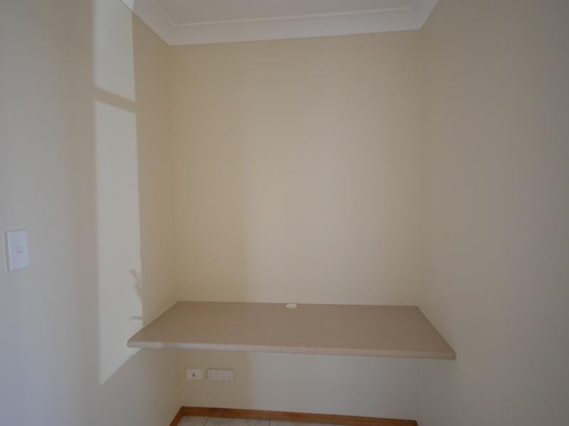 24 McMorrow Street, Kearneys Spring QLD 4350