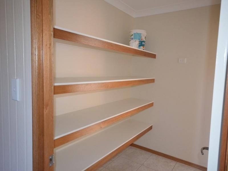 24 McMorrow Street, Kearneys Spring QLD 4350