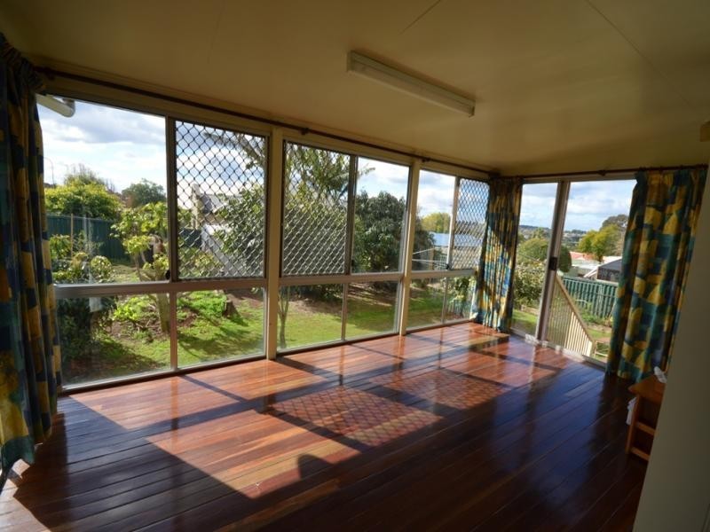 5 Clive Crescent, Darling Heights QLD 4350