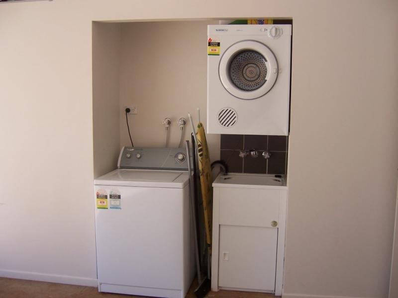 Kearneys Spring QLD 4350