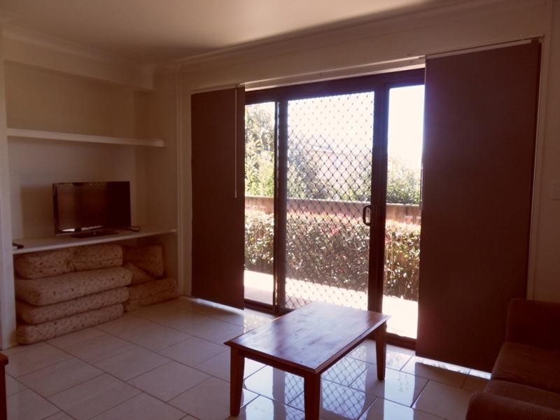 16/1 Uniplaza Court, Kearneys Spring QLD 4350