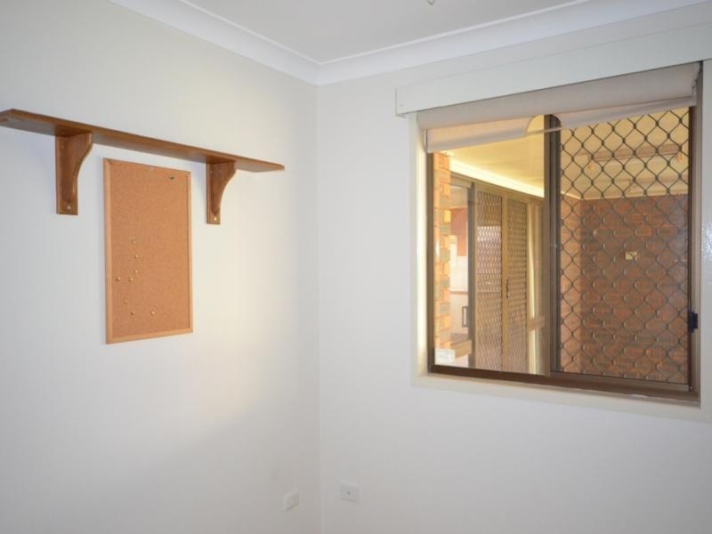 16 Orchid S treet, Centenary Heights QLD 4350