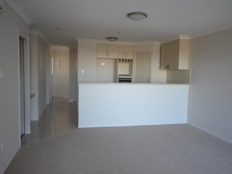 Kearneys Spring QLD 4350