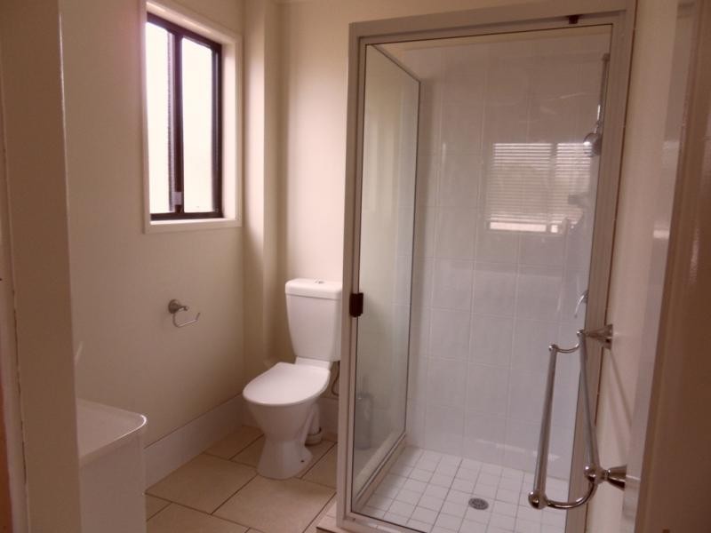 Kearneys Spring QLD 4350