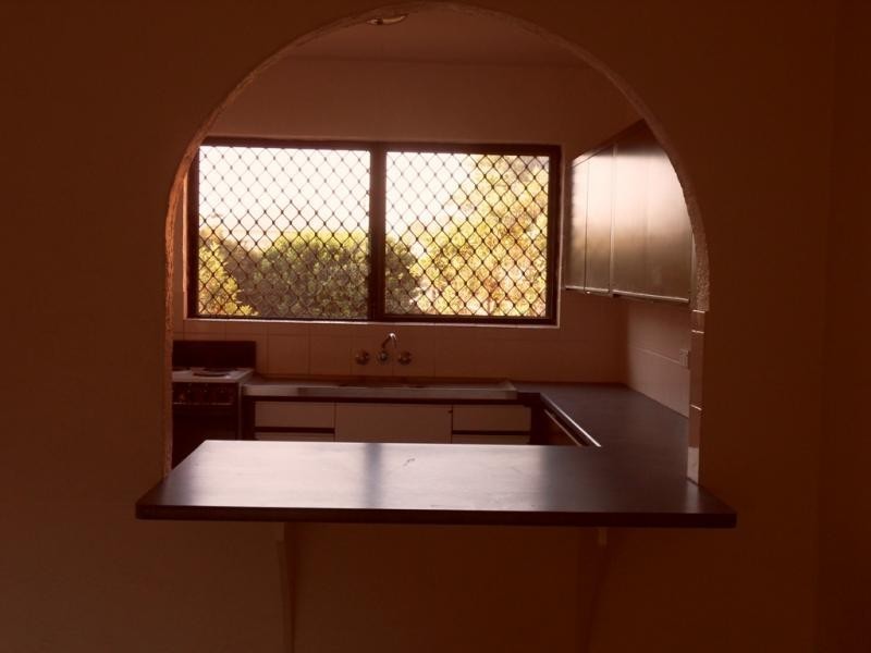 2/203 Campbell Street, Newtown QLD 4350