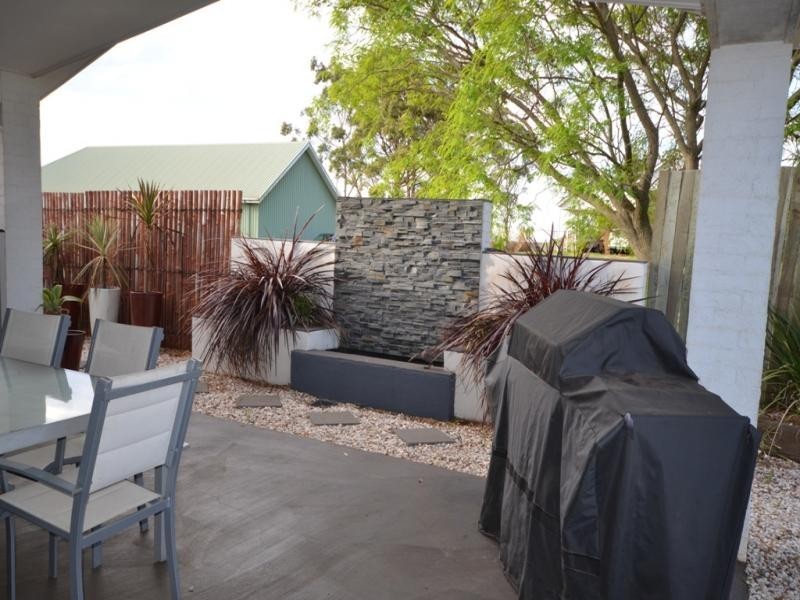 7 Page Court, Kearneys Spring QLD 4350