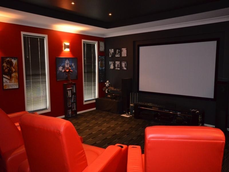 7 Page Court, Kearneys Spring QLD 4350