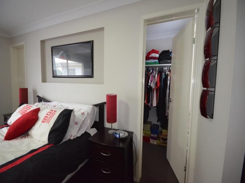 7 Page Court, Kearneys Spring QLD 4350