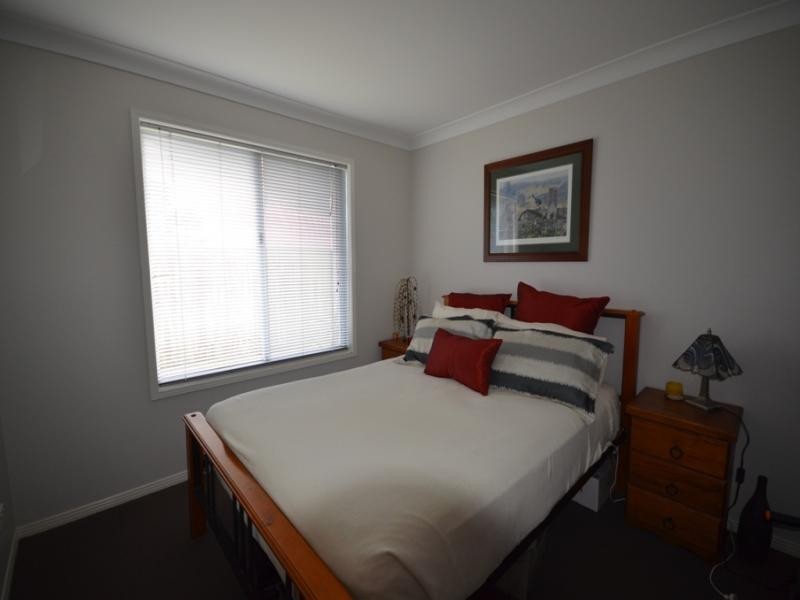 7 Page Court, Kearneys Spring QLD 4350