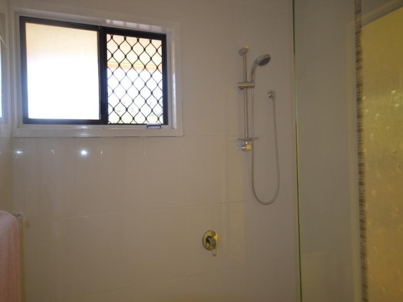 15 Rosevale Street, Darling Heights QLD 4350