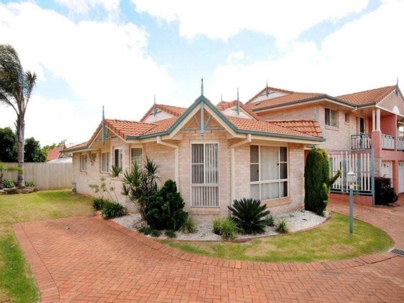 Kearneys Spring QLD 4350