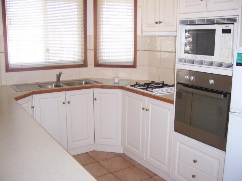 Kearneys Spring QLD 4350