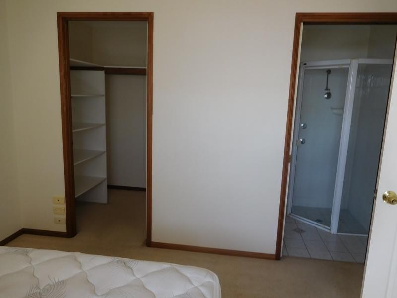 Kearneys Spring QLD 4350