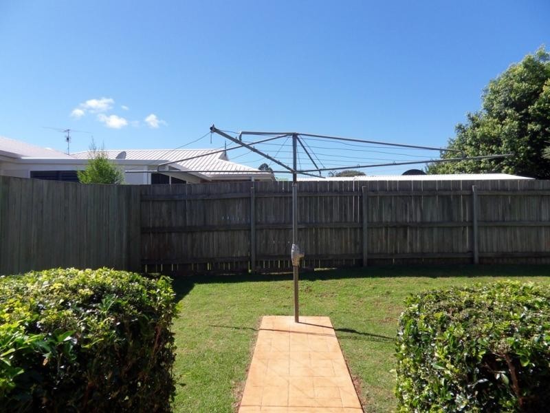 Kearneys Spring QLD 4350