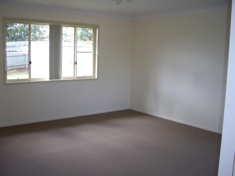 Kearneys Spring QLD 4350