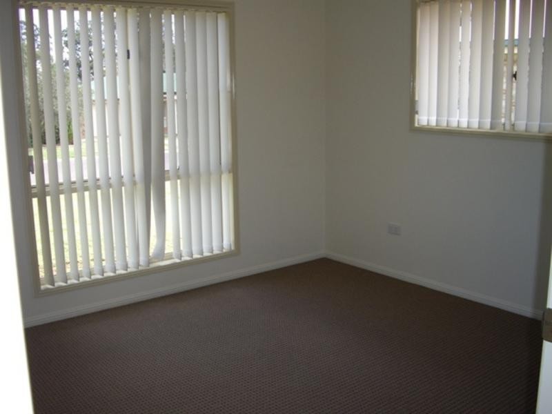 Kearneys Spring QLD 4350