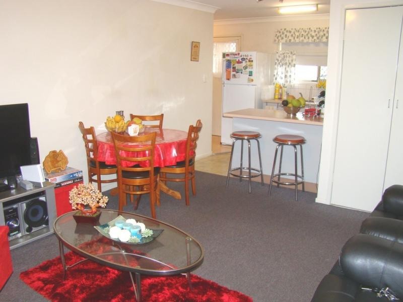 1/226 Herries Street, Newtown QLD 4350