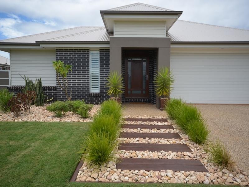 Kearneys Spring QLD 4350