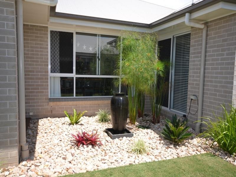 Kearneys Spring QLD 4350