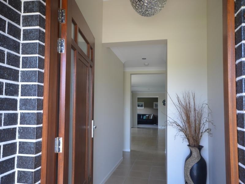 Kearneys Spring QLD 4350