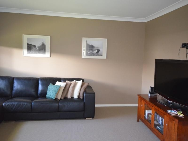 Kearneys Spring QLD 4350