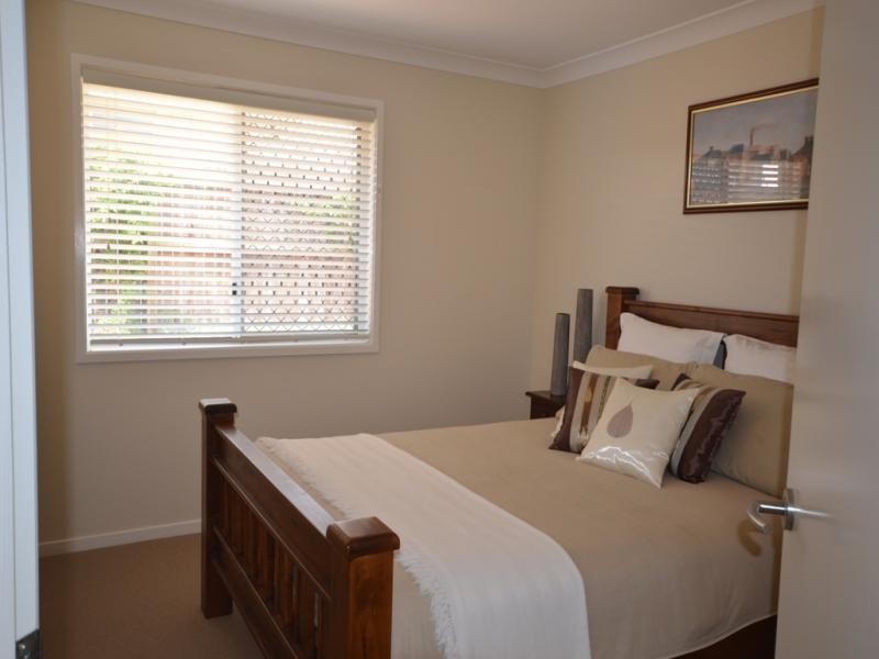 Kearneys Spring QLD 4350